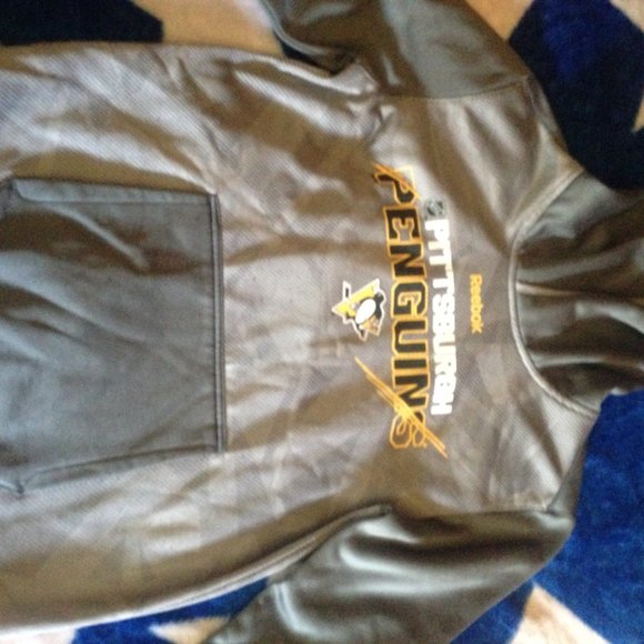 Pittsburgh Penguins Hoodie - Picture 5 of 18